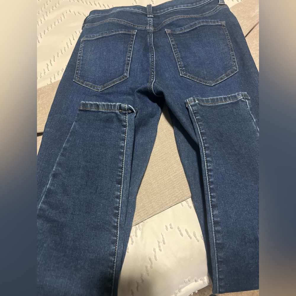 Banana Republic Blue Denim Universal Jean - Picture 5 of 5